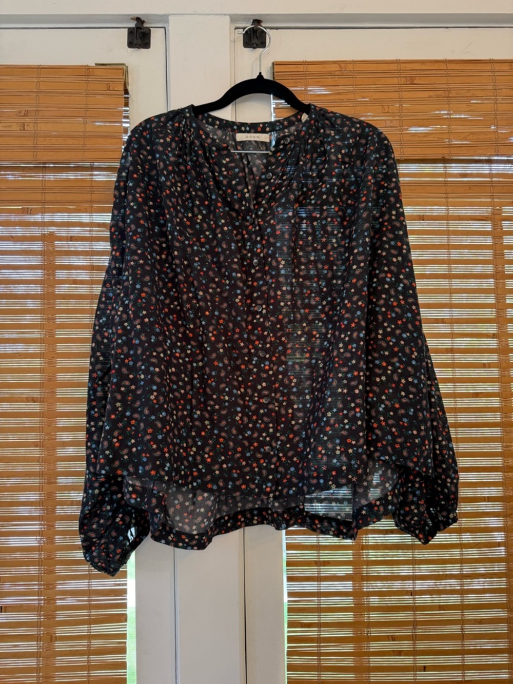 Doen Black Sheer Ditsy Floral Blouse